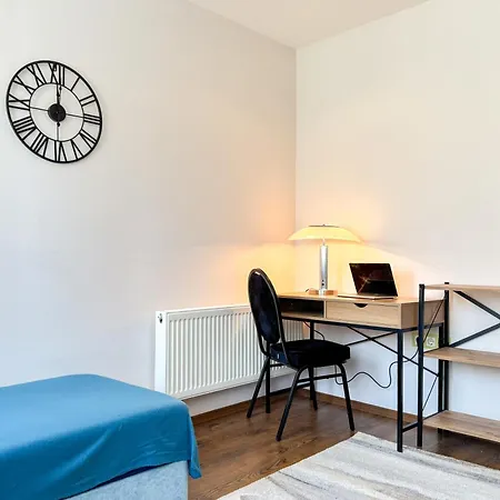 2br And Cosy Trimonsium 5min From Pedestrian Street