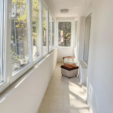 Two-bedroom And Cosy *