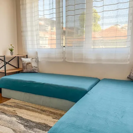 Two-bedroom And Cosy *