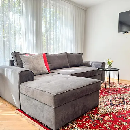 Two-bedroom And Cosy * Φιλιππούπολη