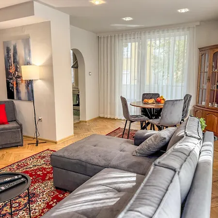 2br Vintage Next To Tsar Simeon Garden By Flat Manаger