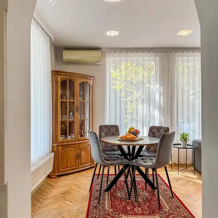 Apartament 2Br Vintage Apt Next To Tsar Simeon Garden By Flat Manаger