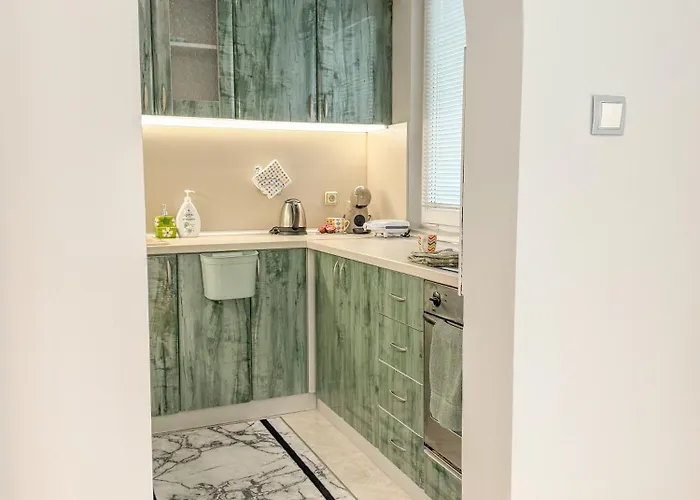 Two-bedroom And Cosy Daire Filibe