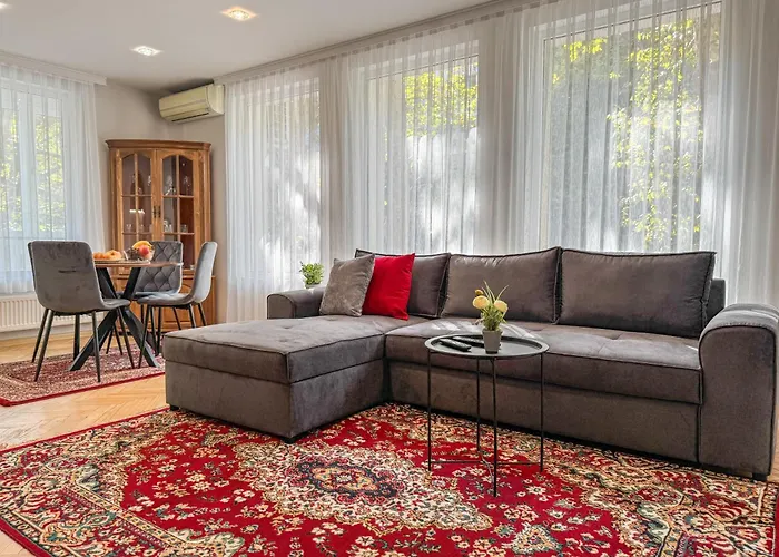 Daire Two-bedroom And Cosy *