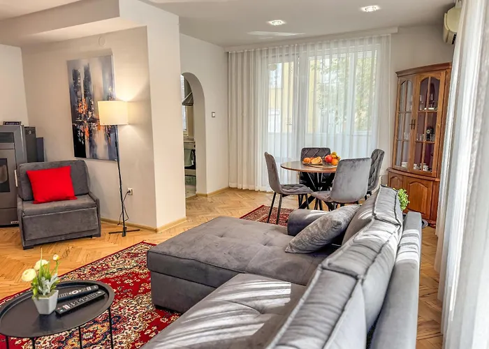 Two-bedroom And Cosy